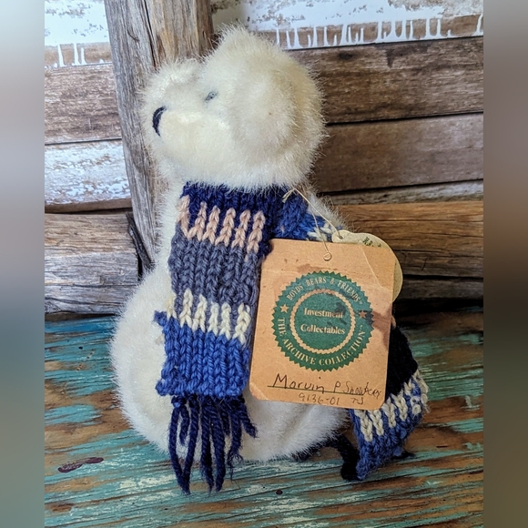 Boyds Bears Marvin P Snowberry 9136-01 Plush Teddy Snowman - Picture 2 of 9